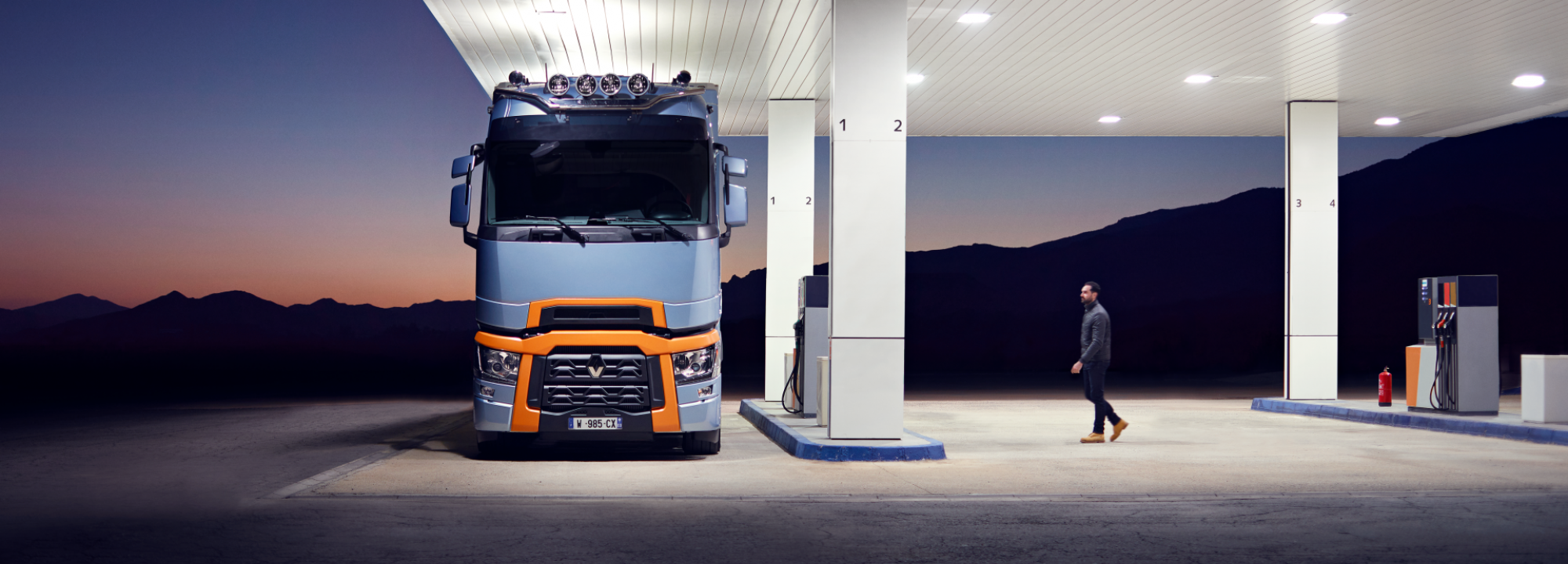 Renault Trucks T High service station