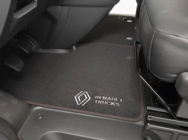 Renault Trucks Trafic Floor mats adapted
