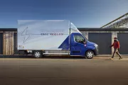 Renault Trucks E-Tech Master parked